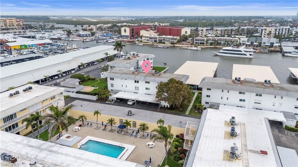 1100 8th Ave S 128h, Naples, FL 34102-16