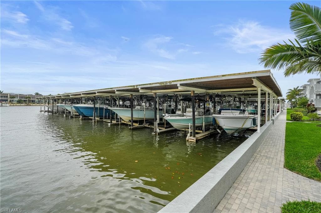 1100 8th Ave S 128h, Naples, FL 34102-18