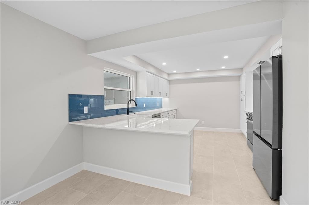 1100 8th Ave S 128h, Naples, FL 34102-6