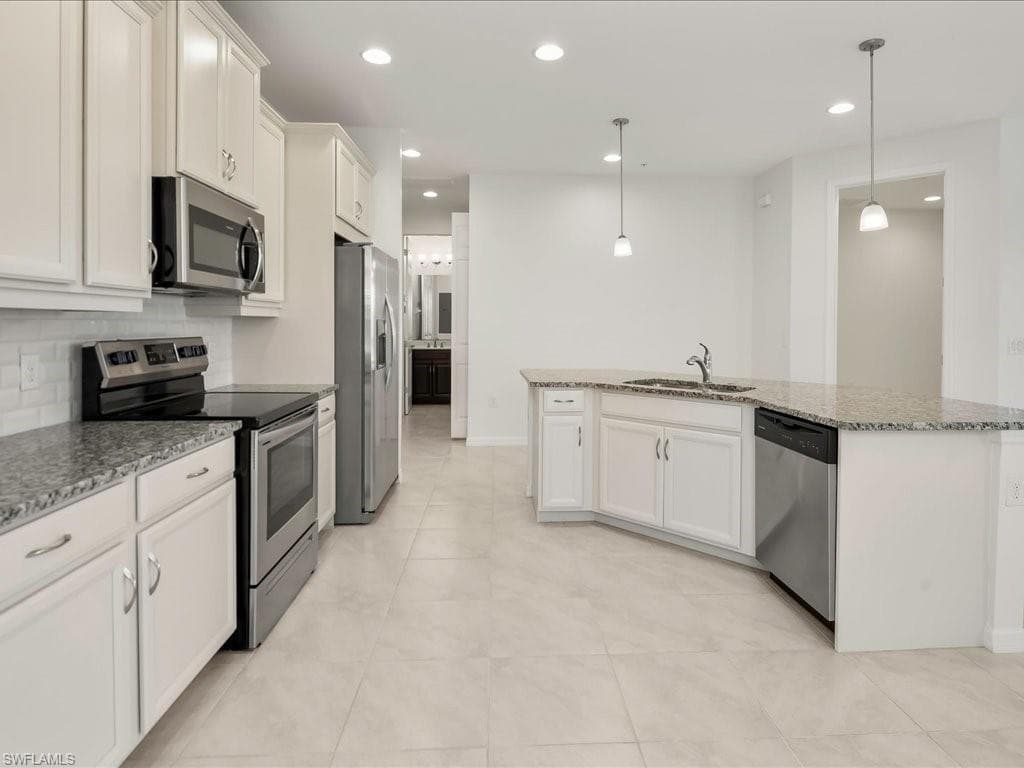 26139 Palace Ln 202, Bonita Springs, FL 34135-1