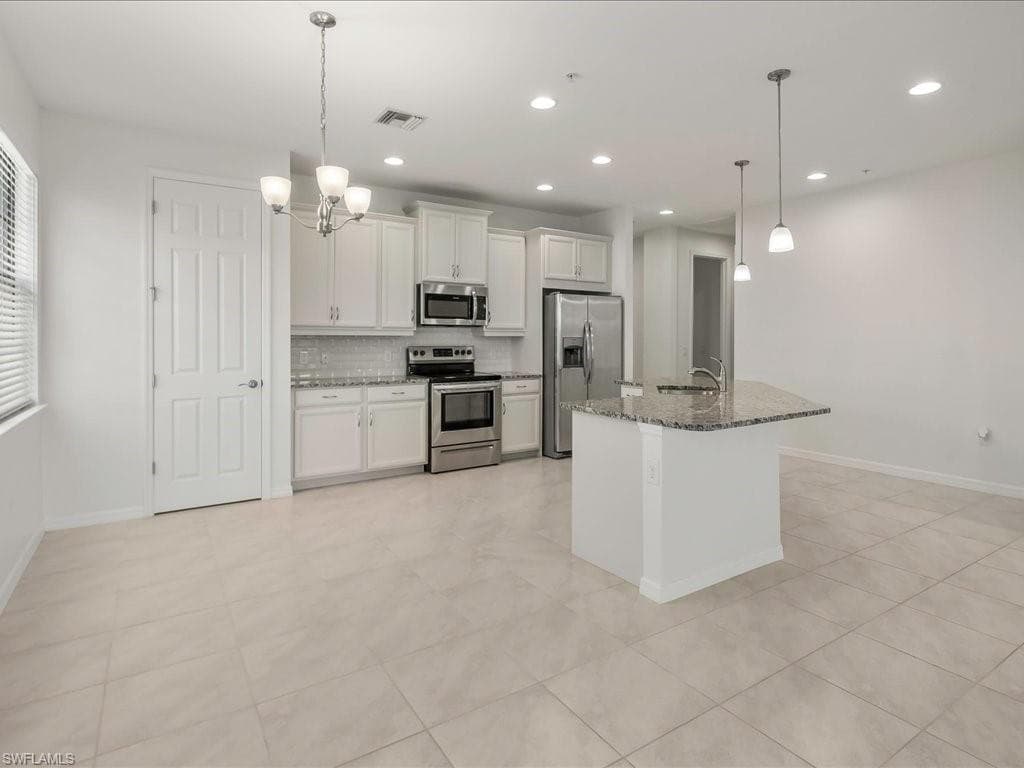 26139 Palace Ln 202, Bonita Springs, FL 34135-4