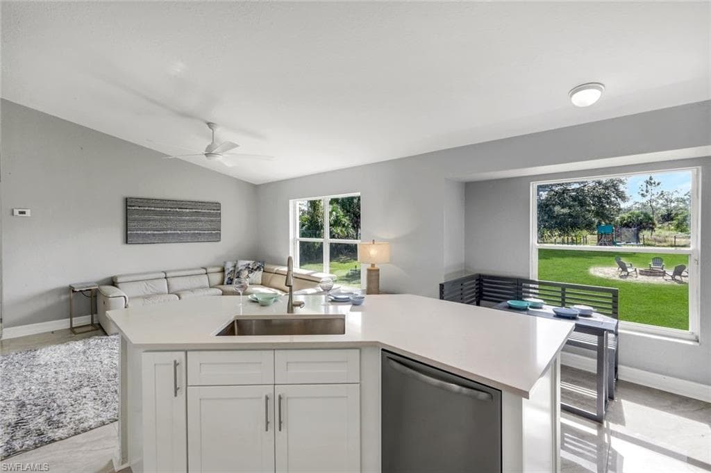 3780 12th Ave SE, Naples, FL 34117-8