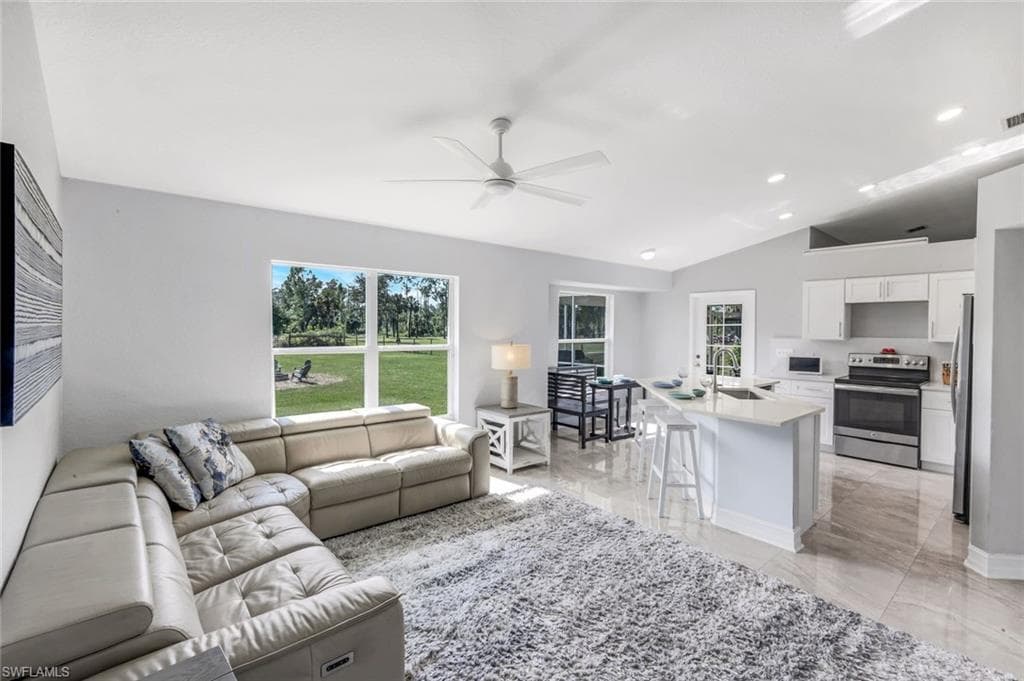 3780 12th Ave SE, Naples, FL 34117-3