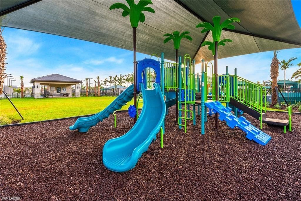 12797 Springbrook Ct, Estero, FL 33928-30