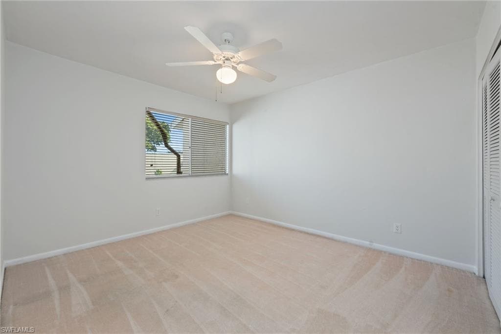 494 Bristle Cone Ln 48, Naples, FL 34113-9