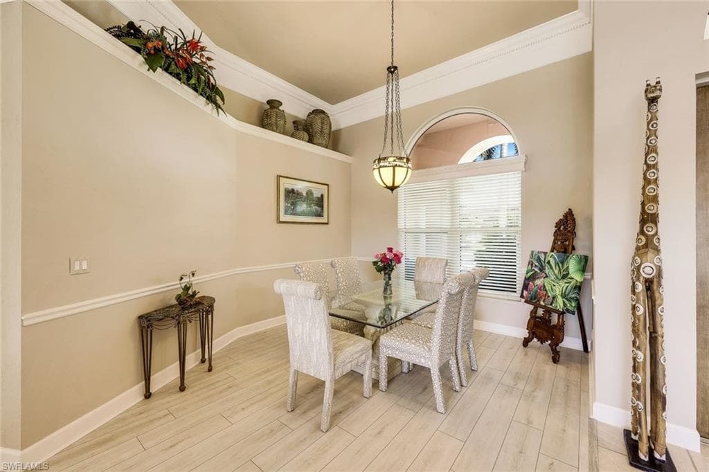 28071 Winthrop Cir, Bonita Springs, FL 34134-11