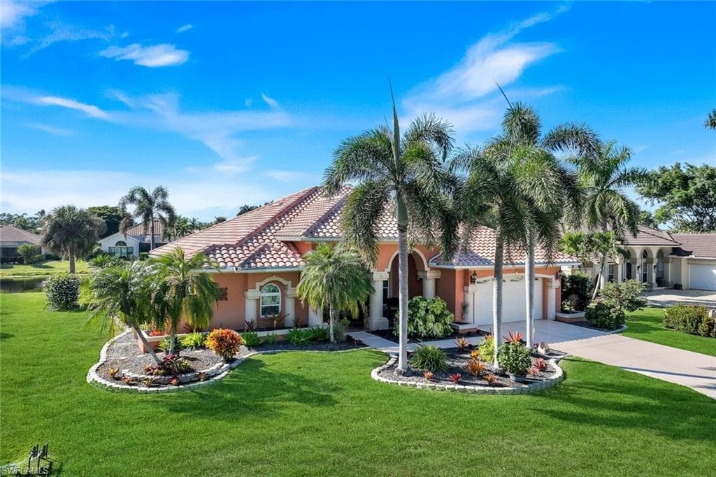 28071 Winthrop Cir, Bonita Springs, FL 34134-33