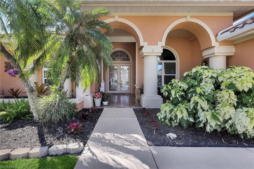 28071 Winthrop Cir, Bonita Springs, FL 34134-34