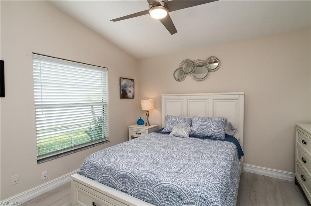 5433 Whitten Dr 106, Naples, FL 34104-11