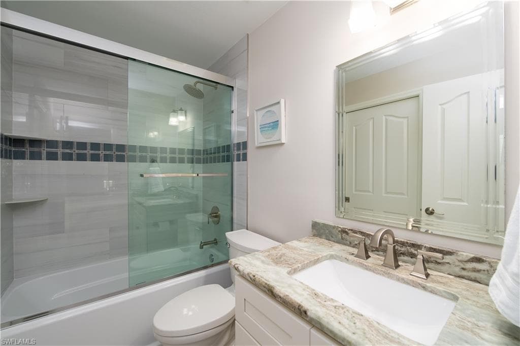 5433 Whitten Dr 106, Naples, FL 34104-12