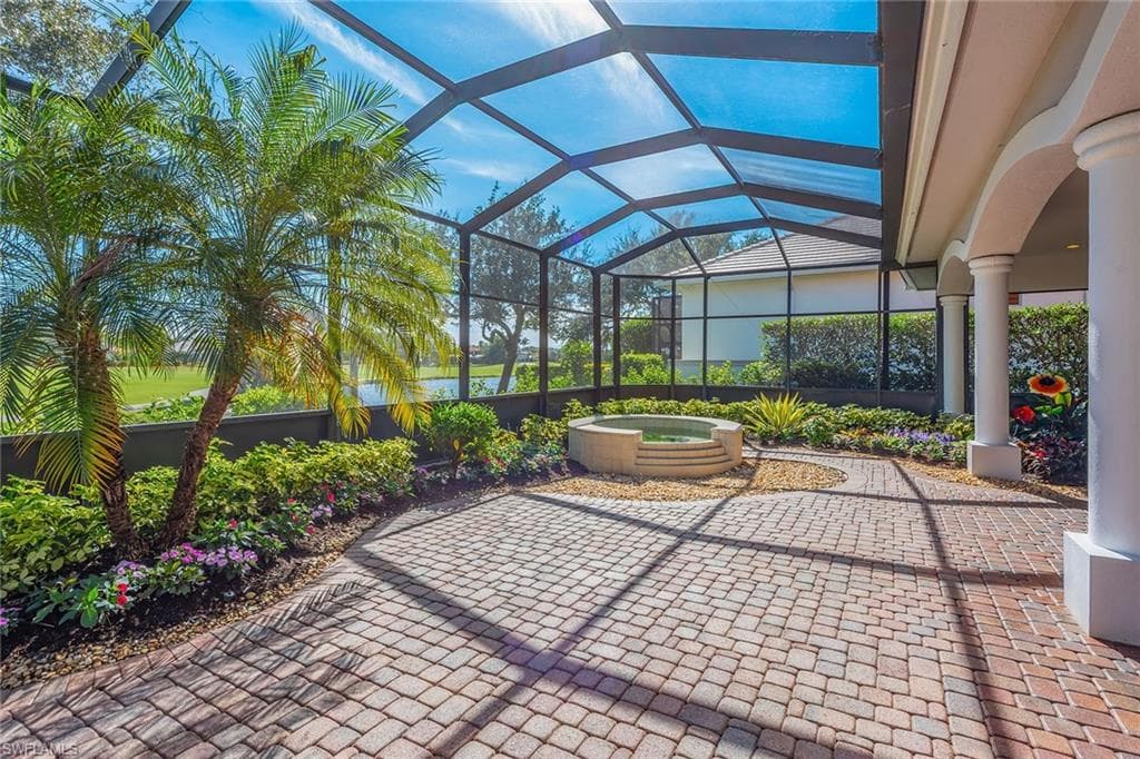 7754 Mulberry Ln, Naples, FL 34114-32