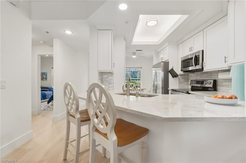 9851 Costa Mesa Ln 305, Bonita Springs, FL 34135-5