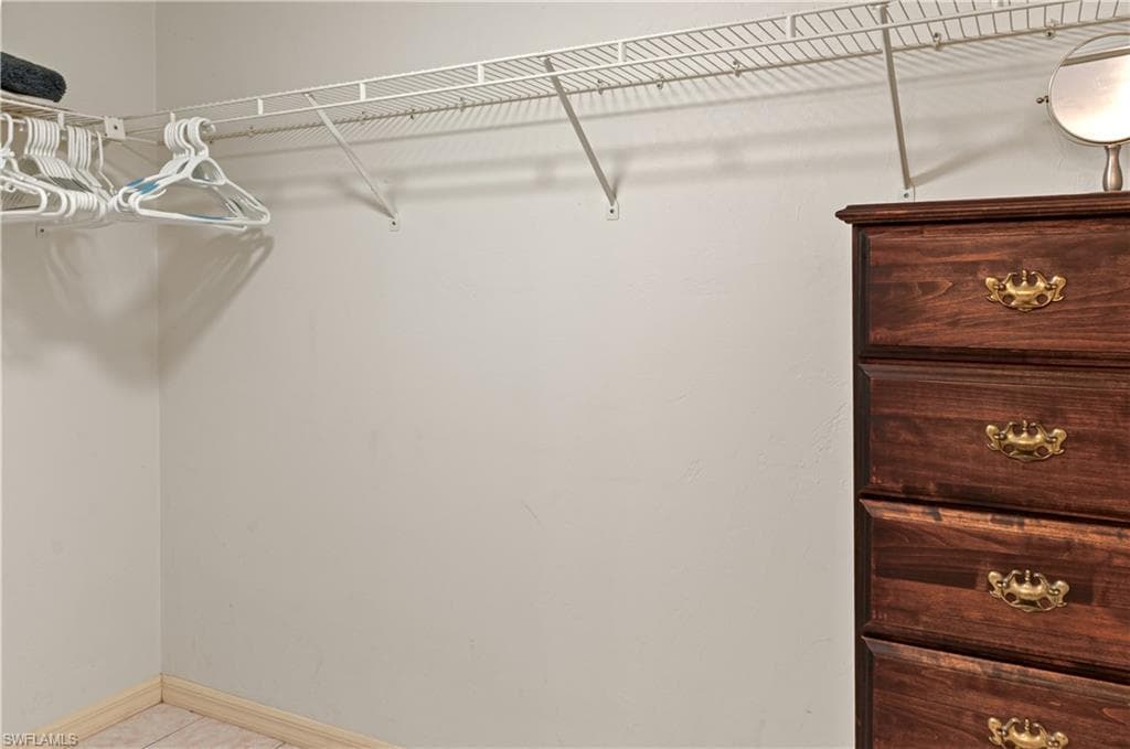 1208 Commonwealth Cir J103, Naples, FL 34116-23