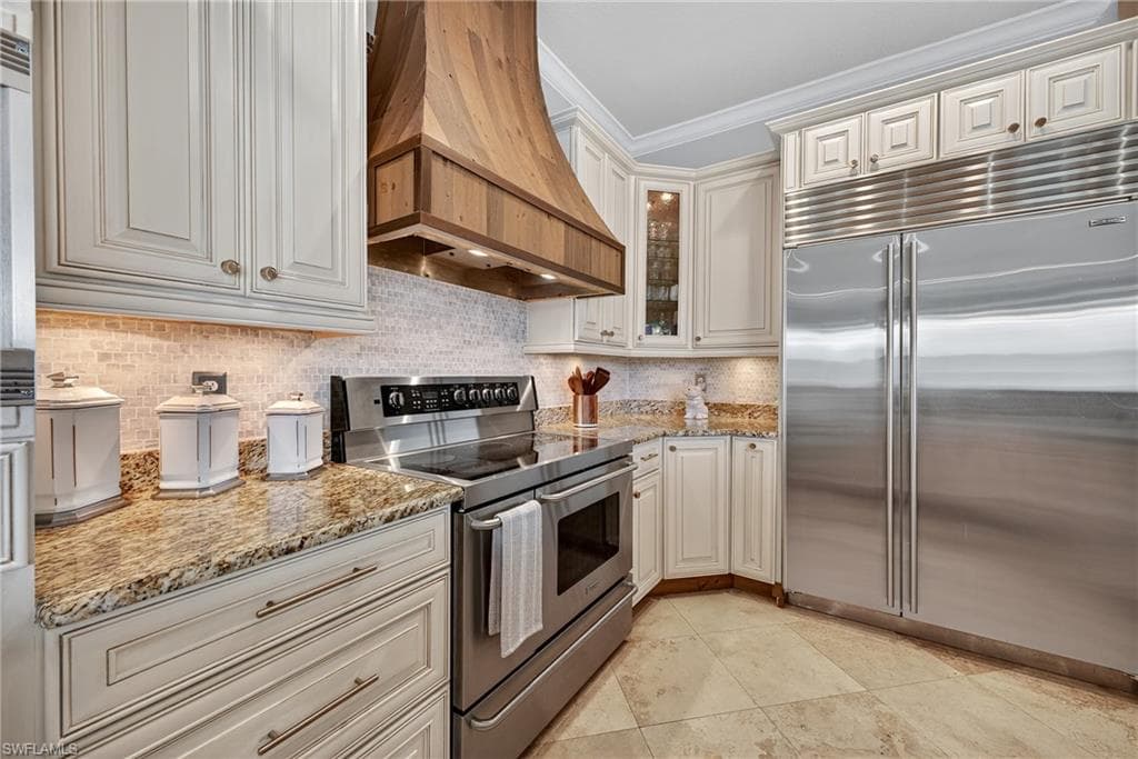 24410 Golden Eagle Ln, Bonita Springs, FL 34135-22