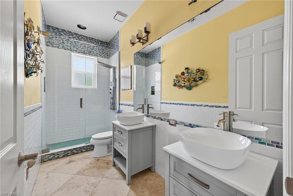 24410 Golden Eagle Ln, Bonita Springs, FL 34135-34