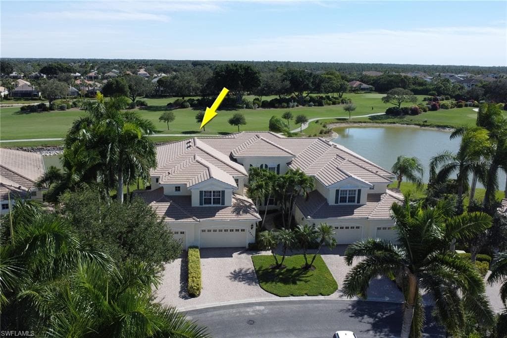 28613 San Lucas Ln 201, Bonita Springs, FL 34135-38