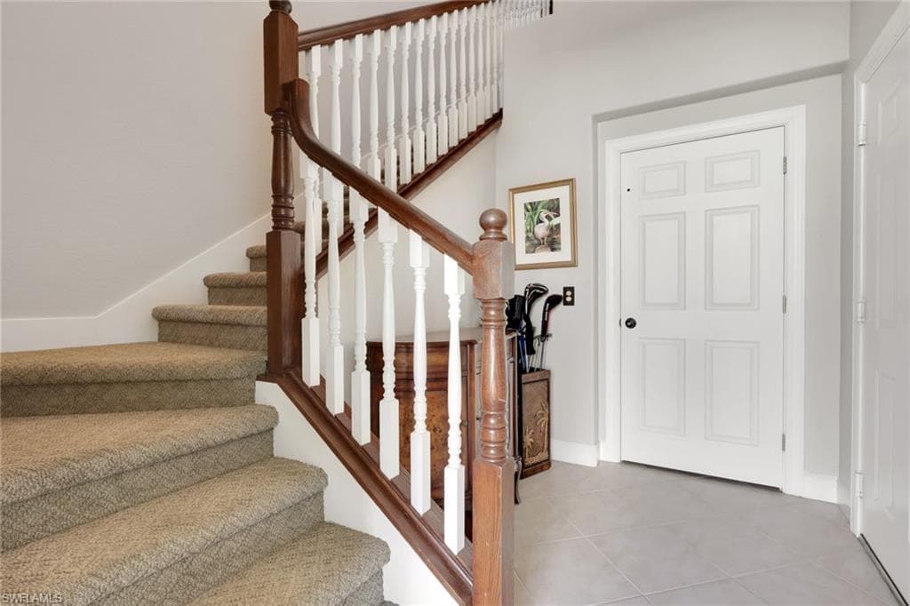 28613 San Lucas Ln 201, Bonita Springs, FL 34135-4