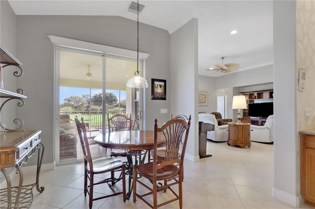 28613 San Lucas Ln 201, Bonita Springs, FL 34135-6