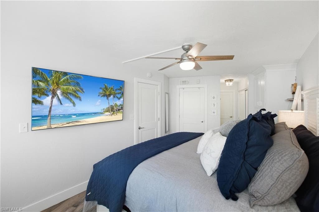 1011 Anglers Cv H201, Marco Island, FL 34145-19