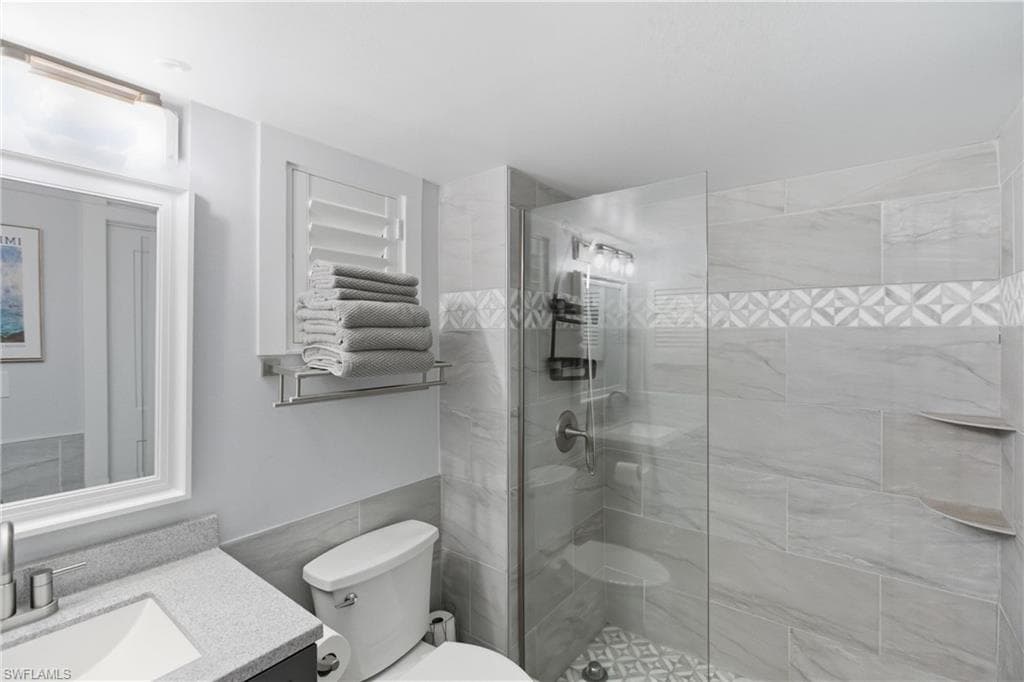 1011 Anglers Cv H201, Marco Island, FL 34145-23