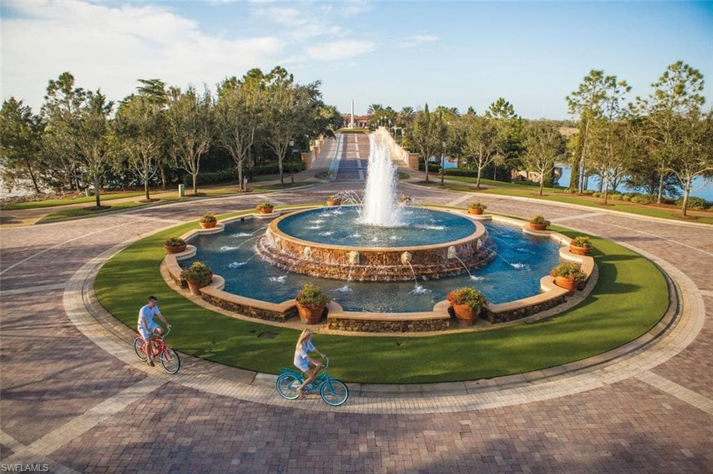 16881 Fairgrove Way 7-102, Naples, FL 34110-46