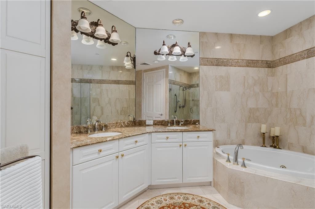 1079 Bald Eagle Dr N704, Marco Island, FL 34145-4