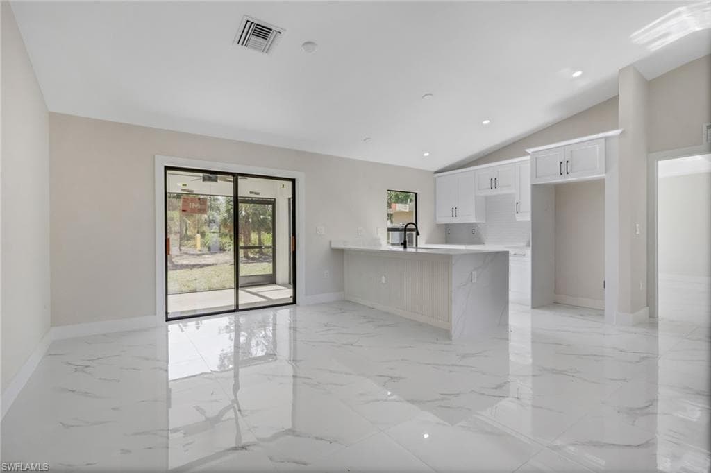 436 41st Ave NE, Naples, FL 34120-8