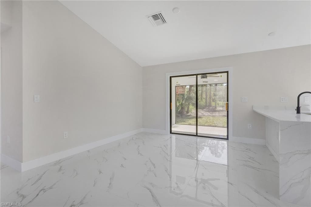 436 41st Ave NE, Naples, FL 34120-10