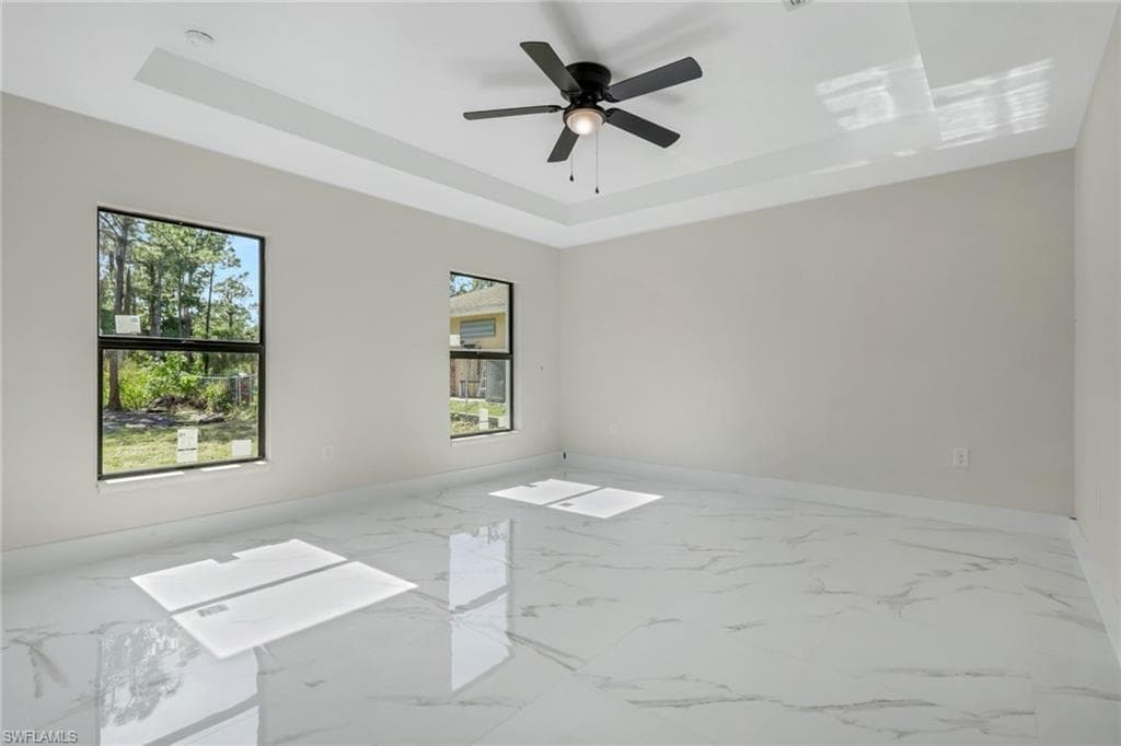 436 41st Ave NE, Naples, FL 34120-14