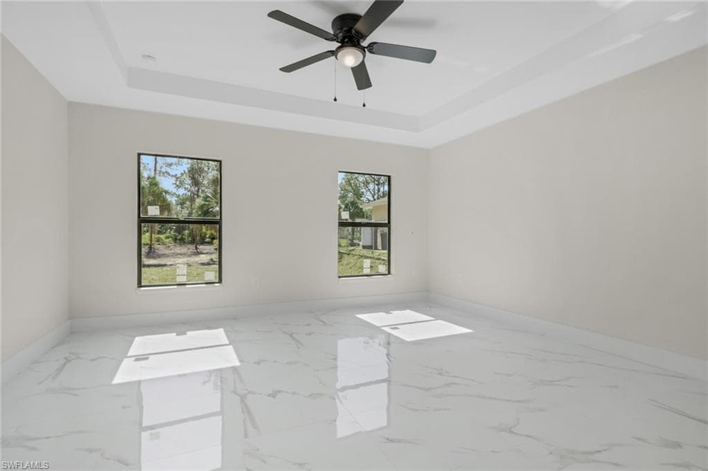 436 41st Ave NE, Naples, FL 34120-16