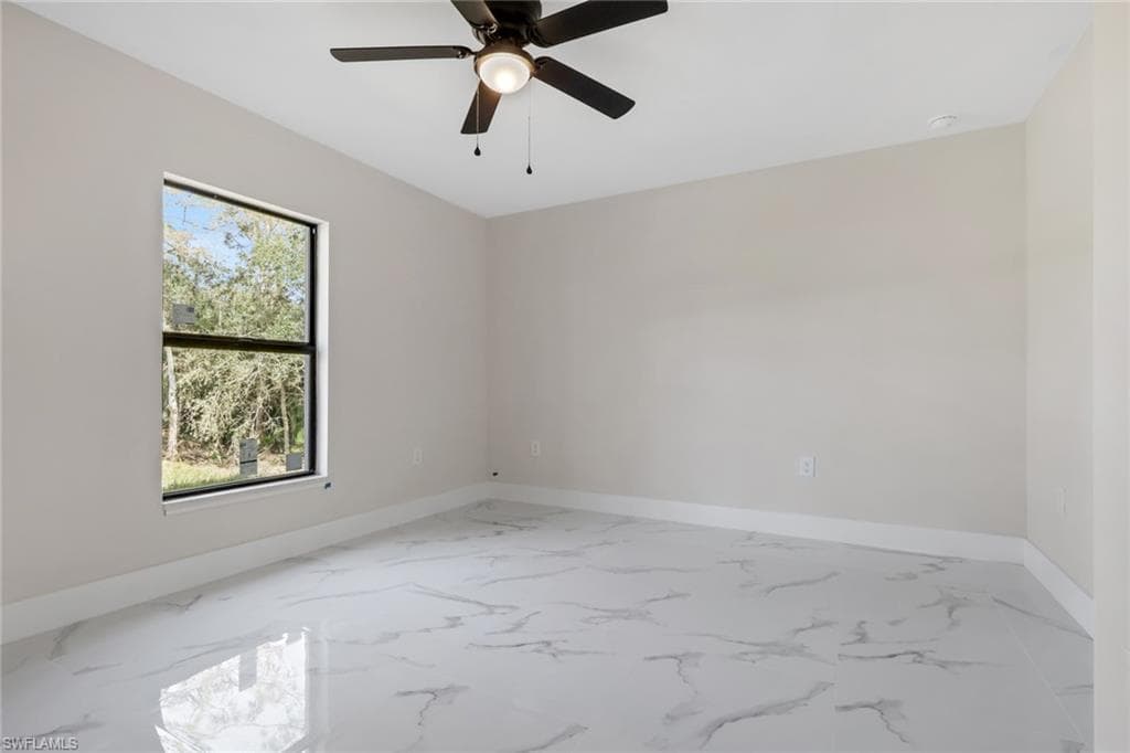 436 41st Ave NE, Naples, FL 34120-20