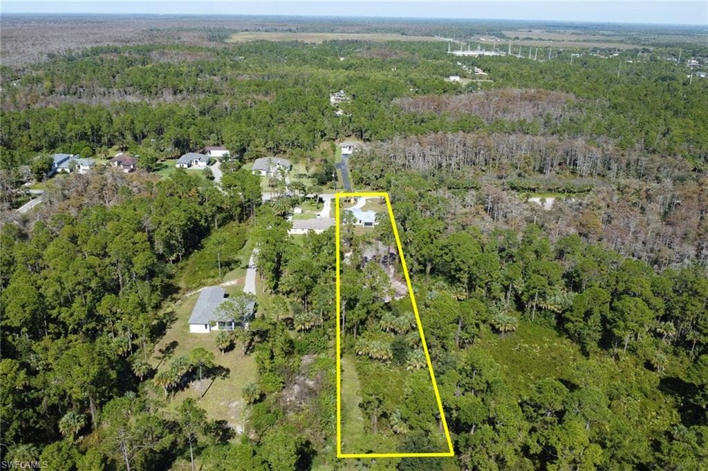 436 41st Ave NE, Naples, FL 34120-30