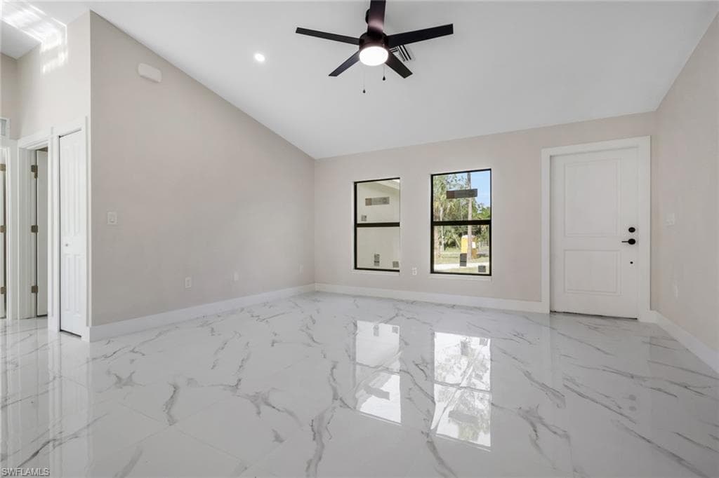 436 41st Ave NE, Naples, FL 34120-3