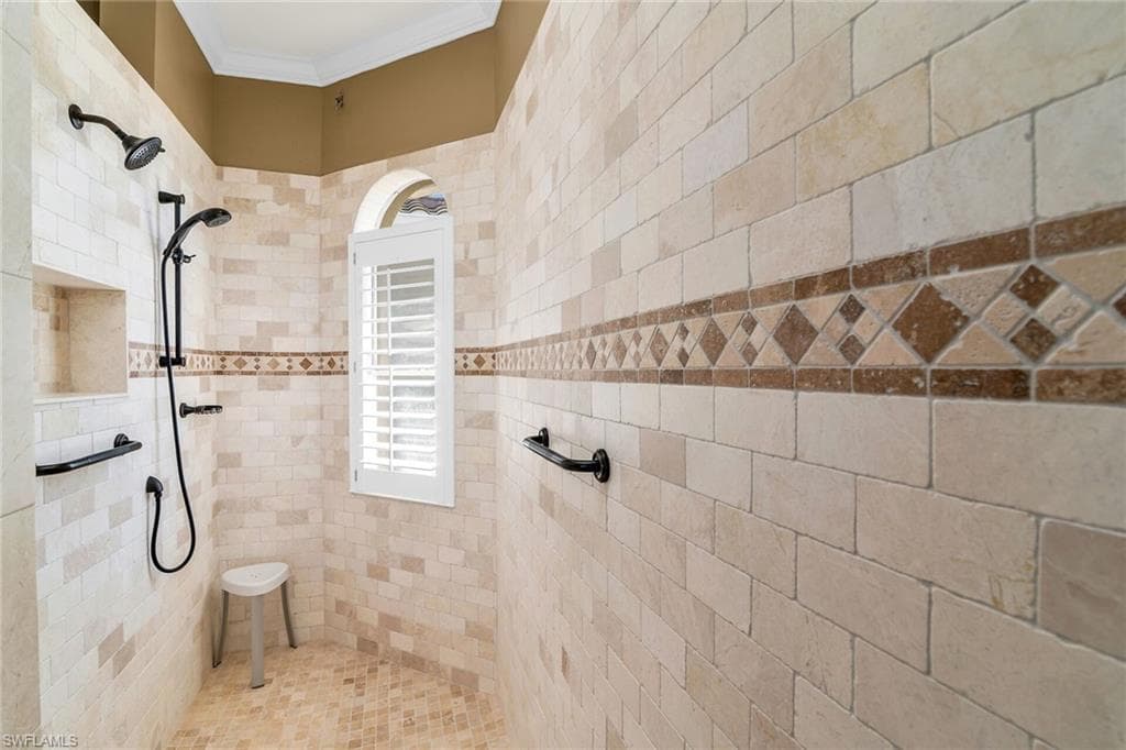 171 Sunset Cay, Naples, FL 34114-20