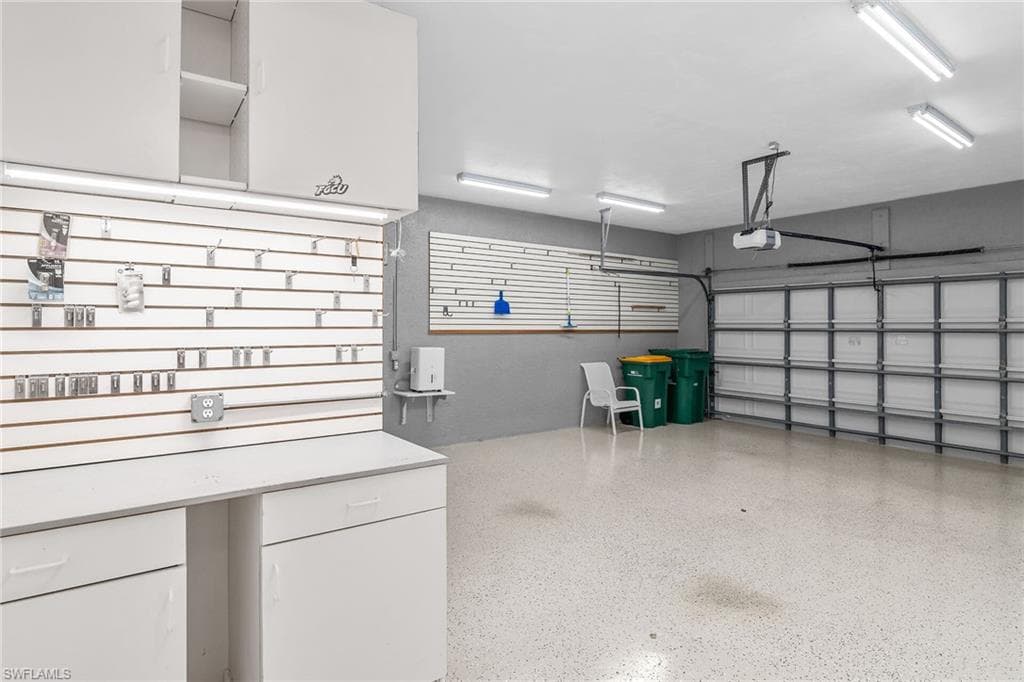 171 Sunset Cay, Naples, FL 34114-27