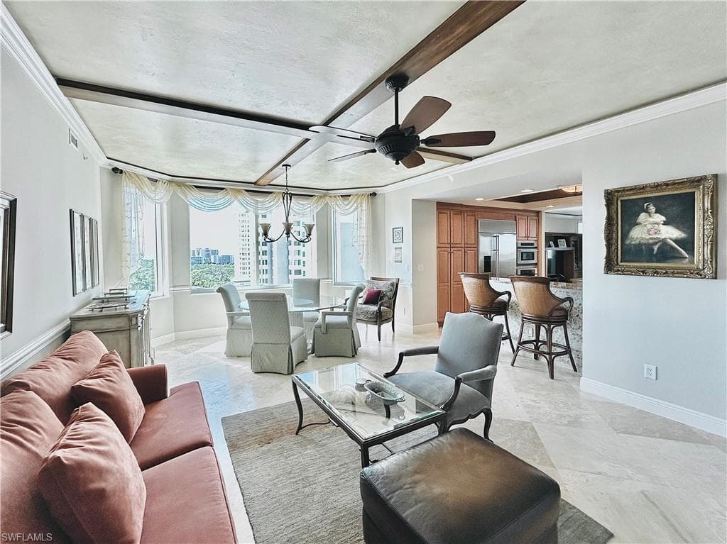 275 Indies Way 901, Naples, FL 34110-9