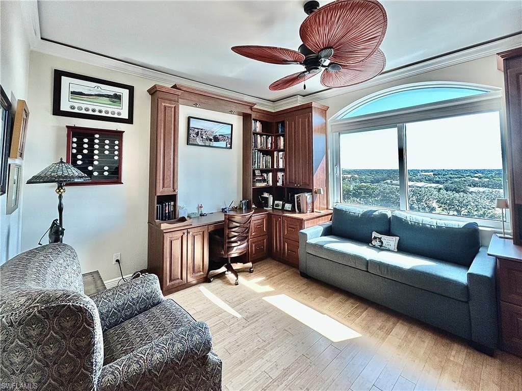 275 Indies Way 901, Naples, FL 34110-10