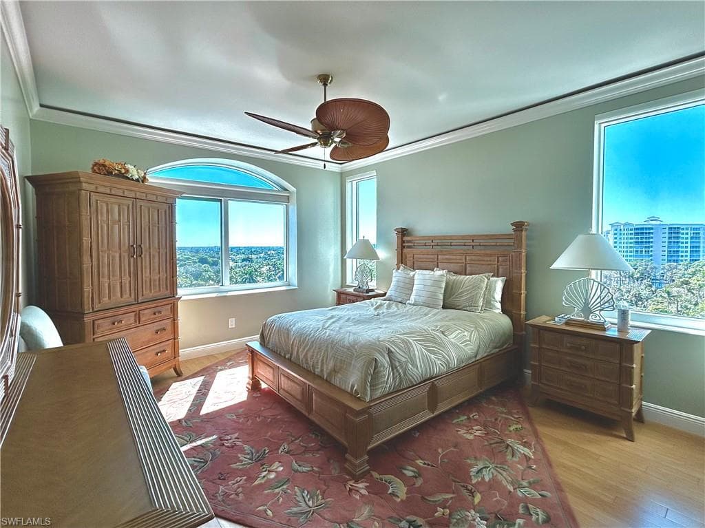 275 Indies Way 901, Naples, FL 34110-18