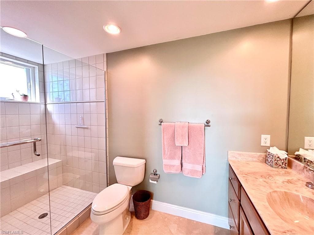 275 Indies Way 901, Naples, FL 34110-19