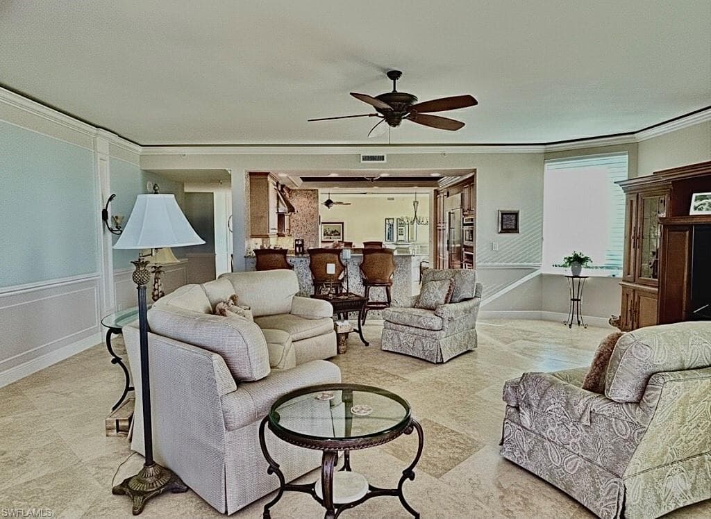275 Indies Way 901, Naples, FL 34110-3
