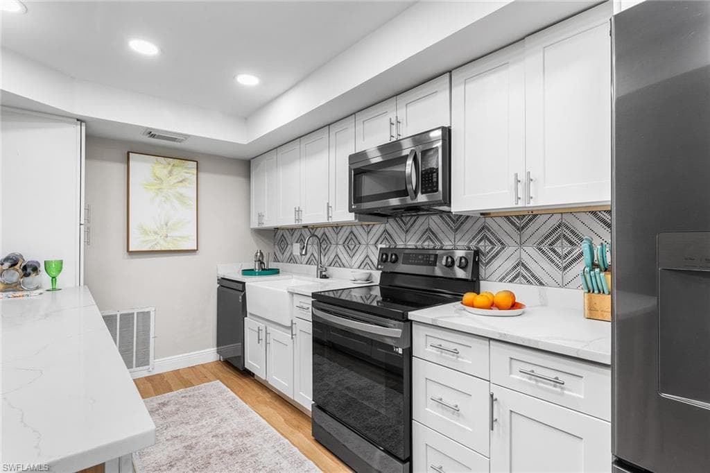 3655 Boca Ciega Dr 108, Naples, FL 34112-6