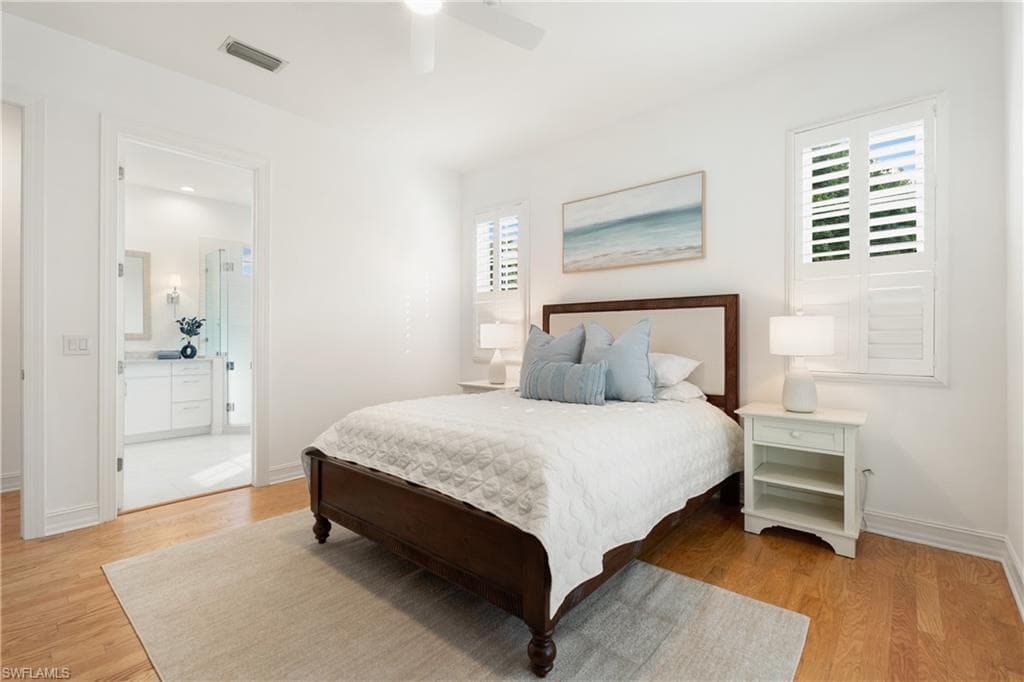 4840 Boulevard Ct, Naples, FL 34103-33