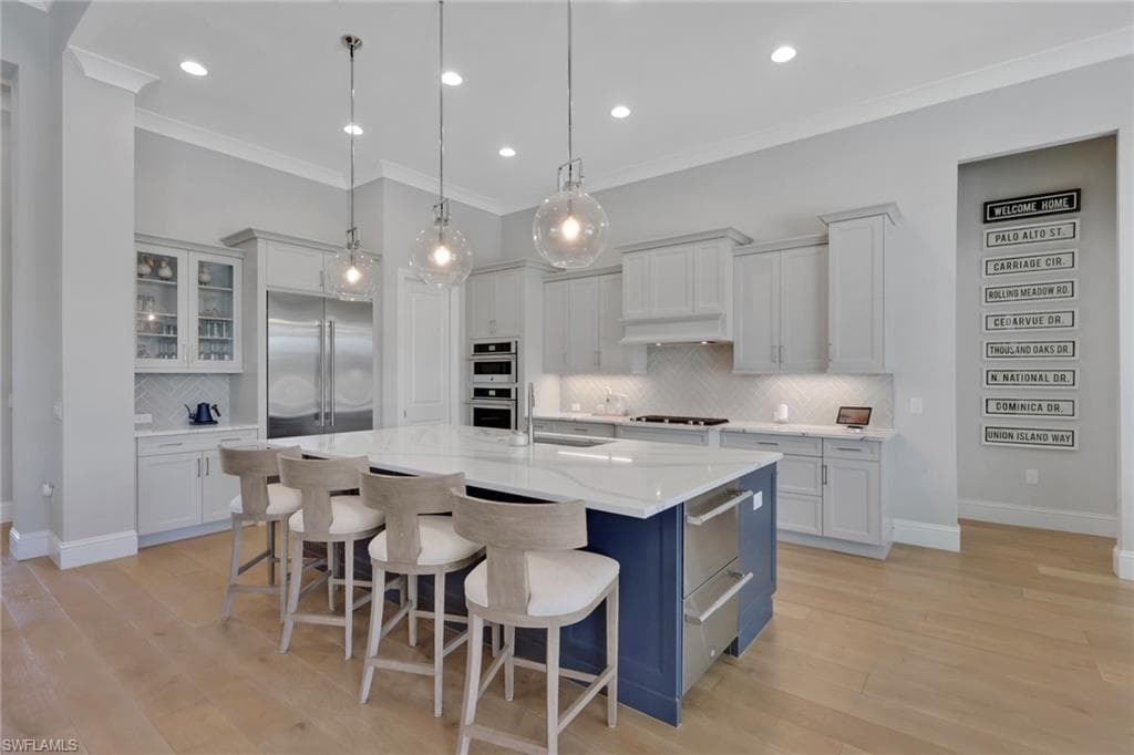 6242 Union Island Way, Naples, FL 34113-8