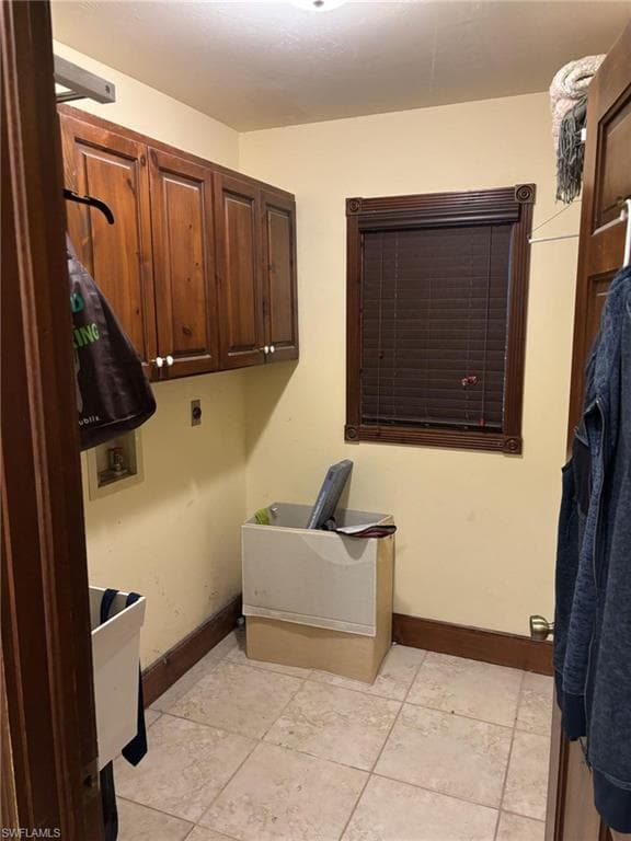 6572 Kestrel Cir, Fort Myers, FL 33966-28