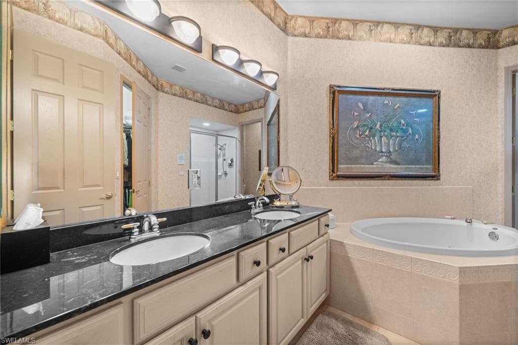 15214 Cape Sable Ln, Fort Myers, FL 33908-24