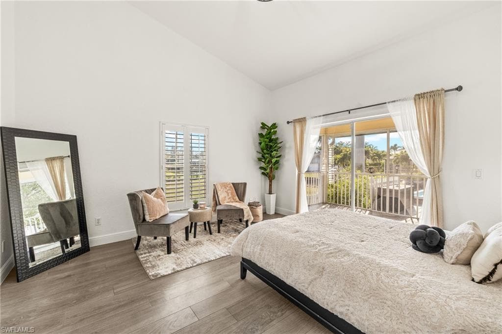 27130 Holly Ln, Bonita Springs, FL 34135-15