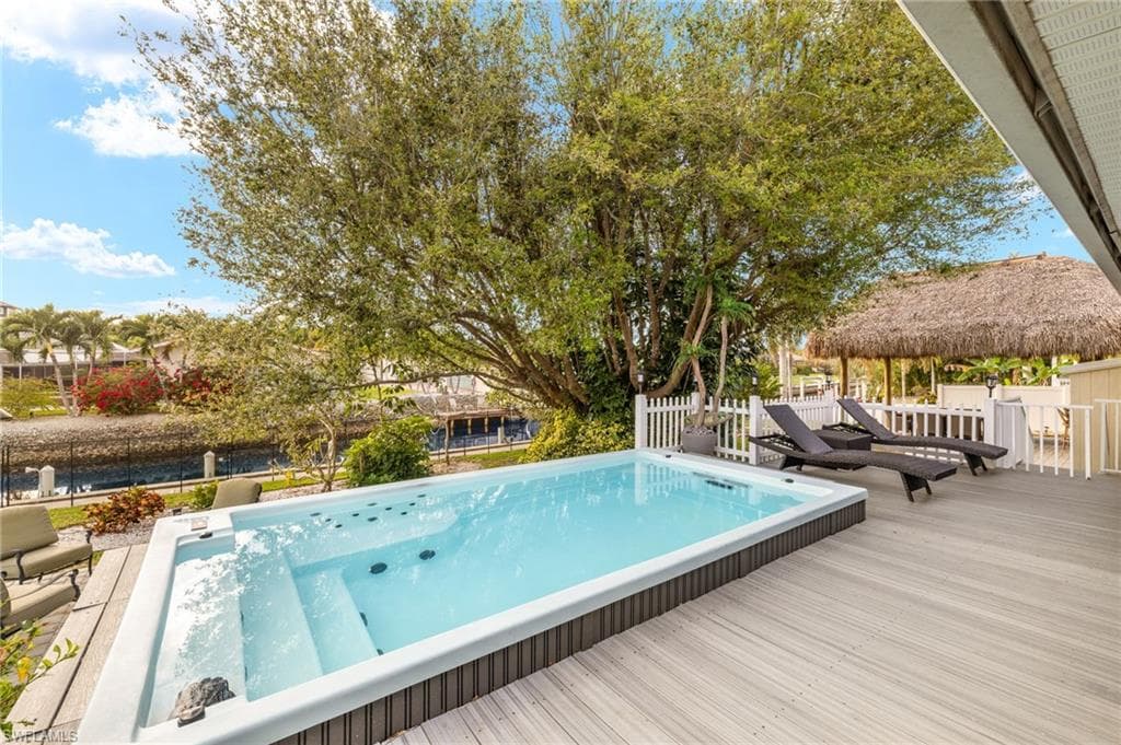 27130 Holly Ln, Bonita Springs, FL 34135-27