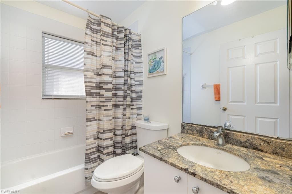 15176 Palm Isle Dr, Fort Myers, FL 33919-17