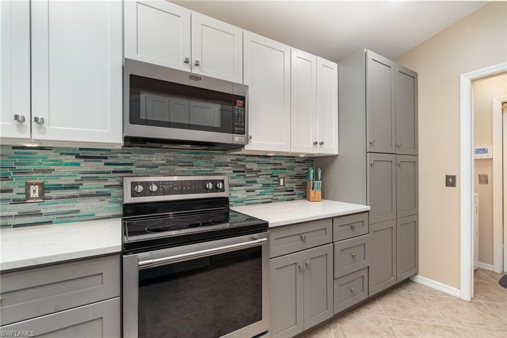 15176 Palm Isle Dr, Fort Myers, FL 33919-4