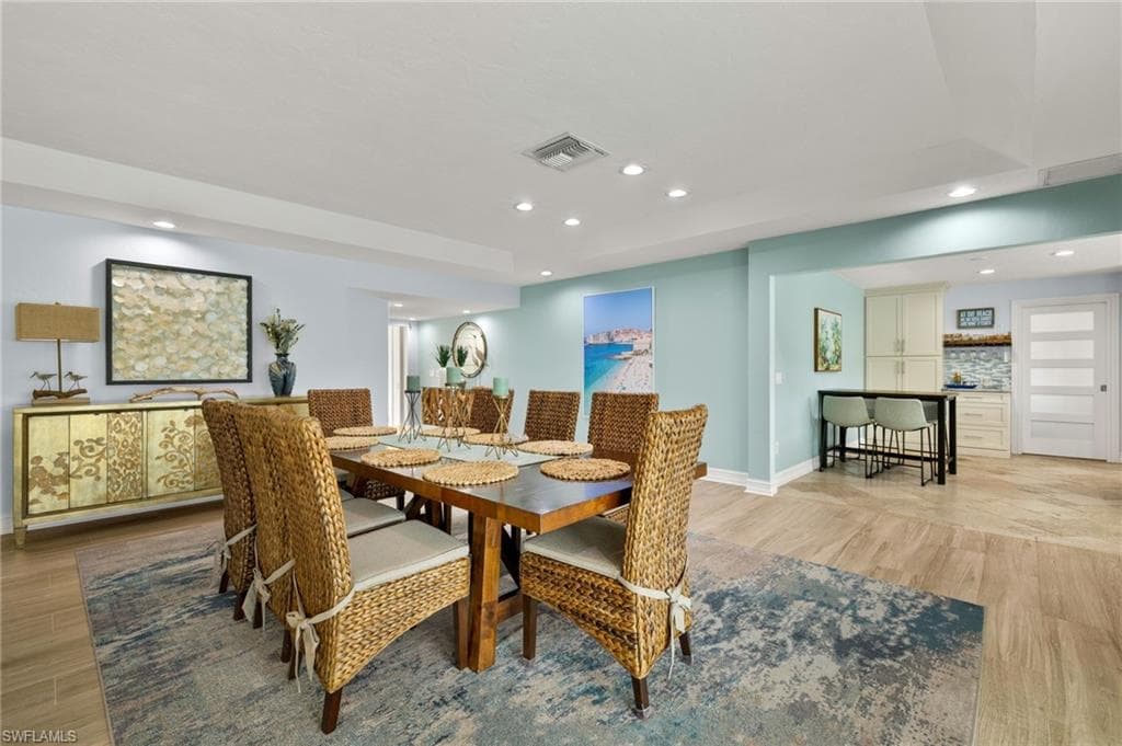 1236 Lamplighter Ct, Marco Island, FL 34145-8